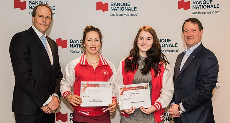 Catherine et Josie-Anne, boursières de la Banque Nationale.