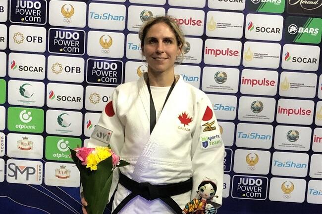 Priscilla Gagné sur la deuxième marche du podium